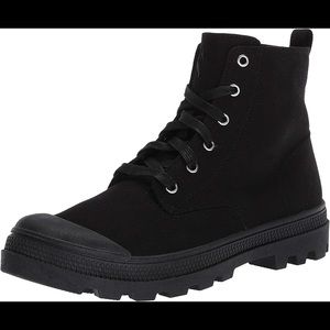 Skechers Women's Mountbay Sneaker